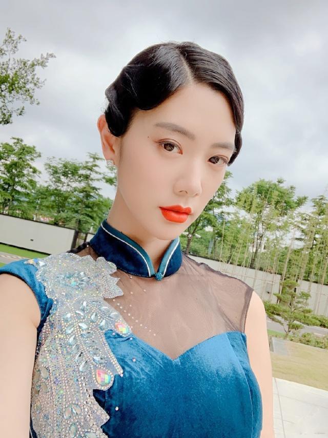 我秀直舞 暗夜猎影